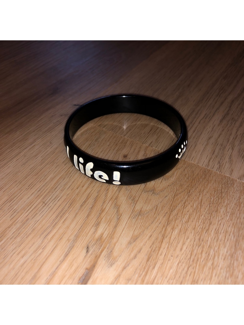 JESSICA KAGAN CUSHMAN JKC STUDIO RESIN BANGLE BRACELET IT’S A WONDERFUL LIFE
